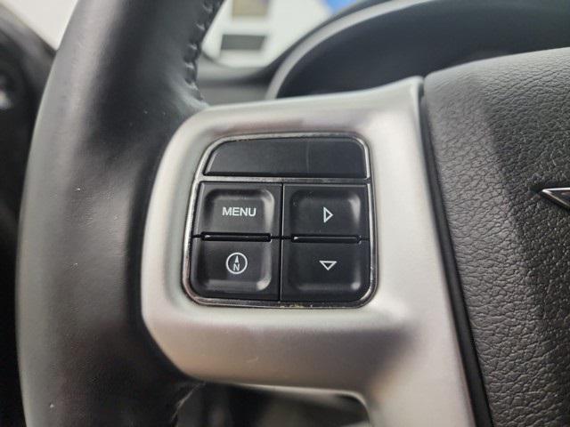 used 2011 Chrysler 200 car, priced at $5,590