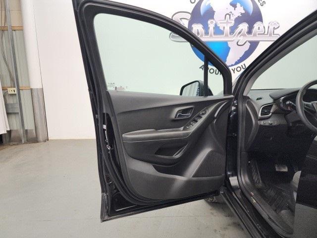 used 2020 Chevrolet Trax car, priced at $14,290