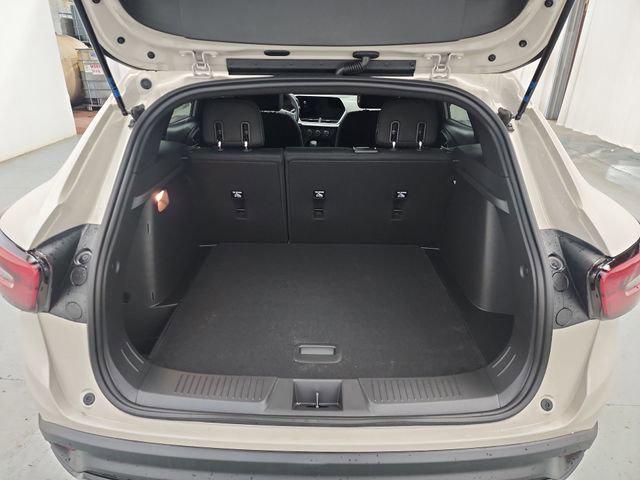 new 2026 Chevrolet Trax car, priced at $25,155