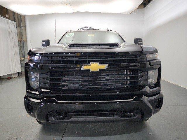 new 2025 Chevrolet Silverado 2500 car, priced at $57,725