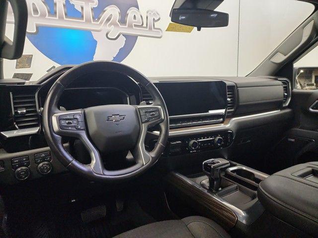 used 2022 Chevrolet Silverado 1500 car, priced at $38,290