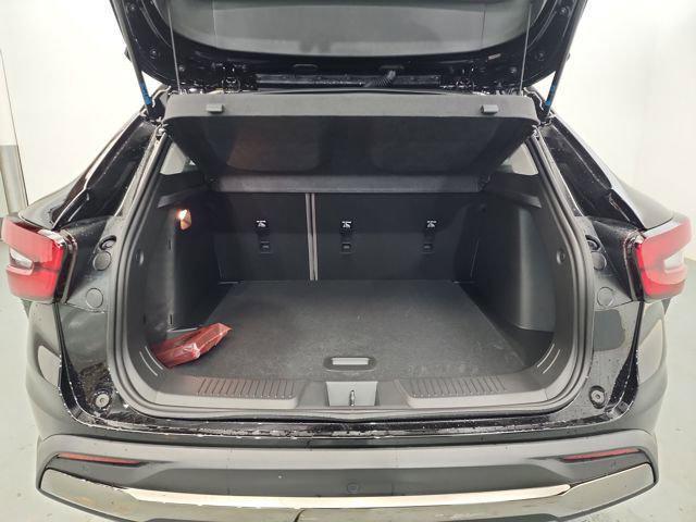 new 2026 Chevrolet Trax car, priced at $28,925