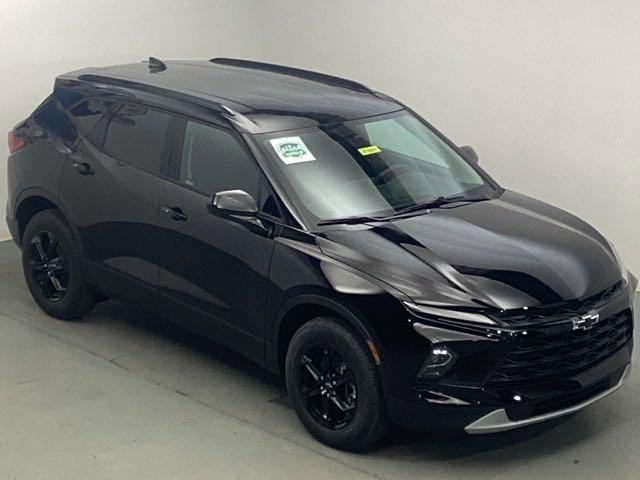 new 2025 Chevrolet Blazer car, priced at $42,330