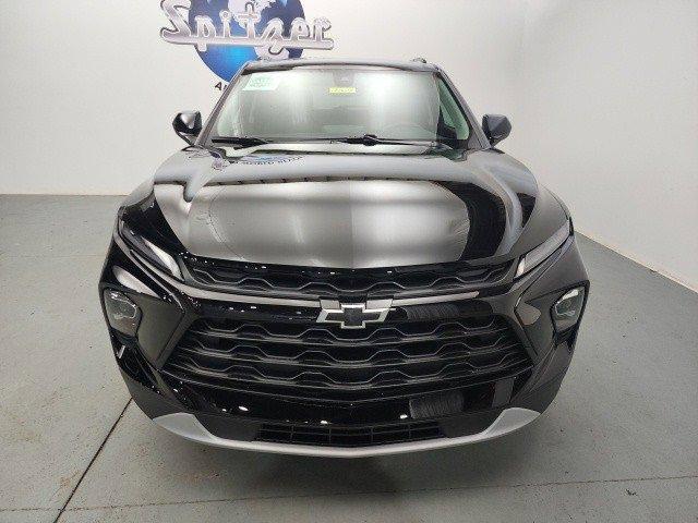 new 2025 Chevrolet Blazer car, priced at $42,330