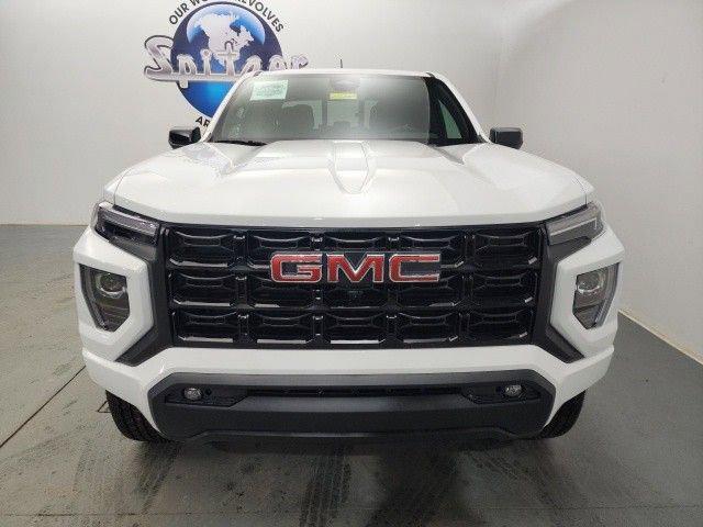 new 2025 GMC Canyon car, priced at $46,820