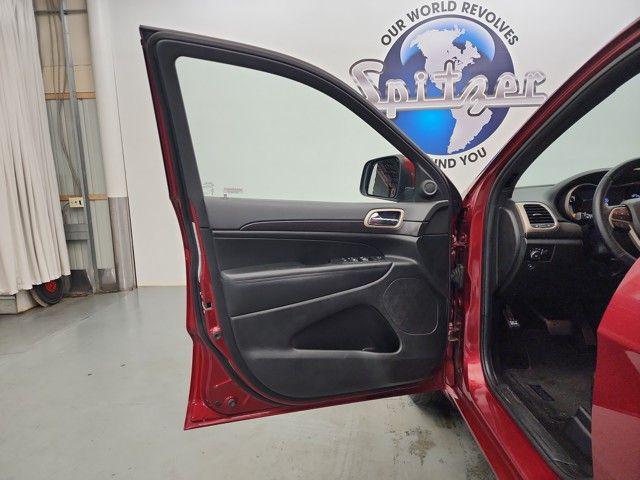 used 2015 Jeep Grand Cherokee car, priced at $12,490