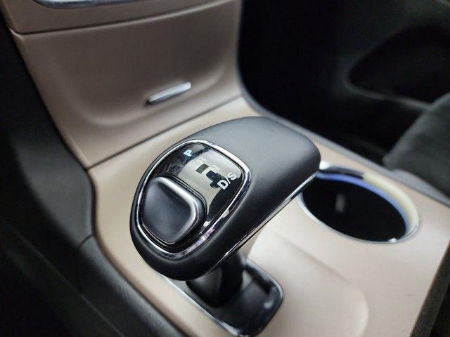 used 2015 Jeep Grand Cherokee car, priced at $12,490