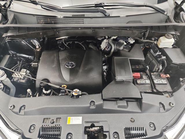 used 2019 Toyota Highlander car, priced at $20,990