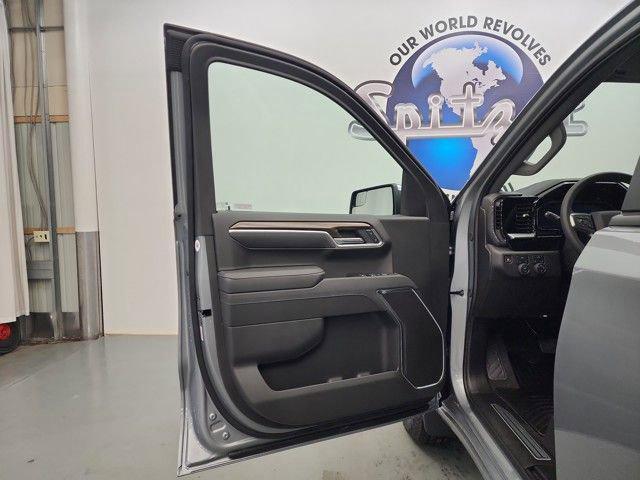 new 2025 Chevrolet Silverado 1500 car, priced at $49,995