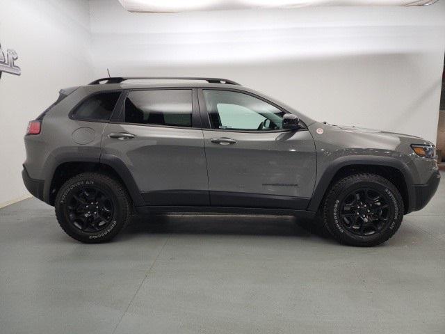 used 2022 Jeep Cherokee car, priced at $25,990