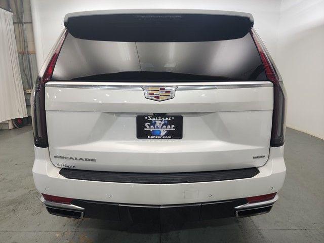 used 2021 Cadillac Escalade ESV car, priced at $63,990
