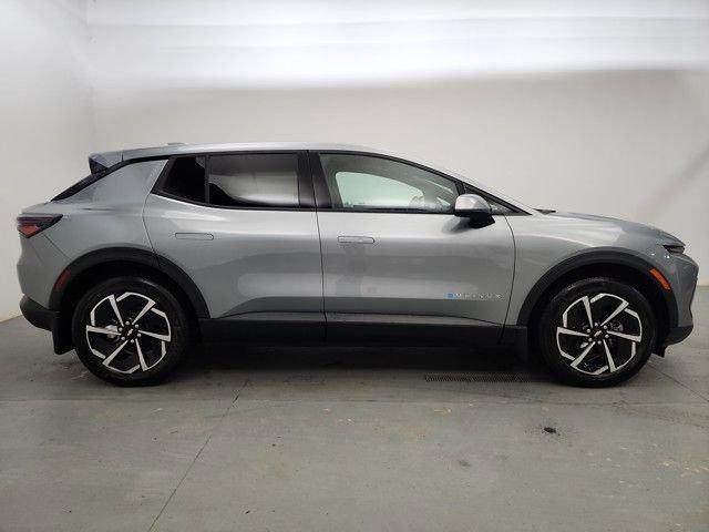 new 2025 Chevrolet Equinox EV car, priced at $36,260