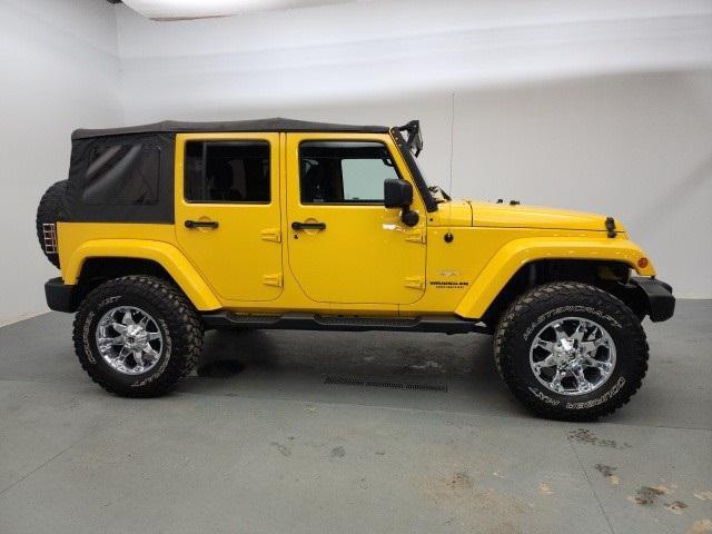 used 2015 Jeep Wrangler Unlimited car, priced at $19,490