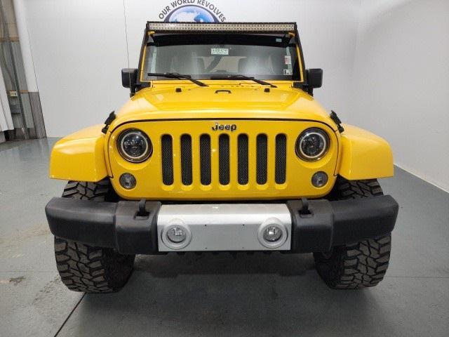 used 2015 Jeep Wrangler Unlimited car, priced at $19,490