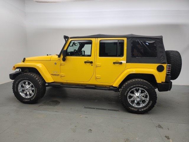 used 2015 Jeep Wrangler Unlimited car, priced at $19,490