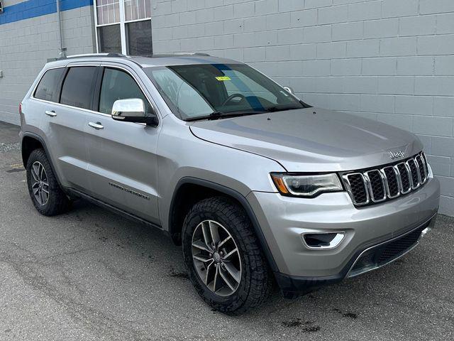 used 2018 Jeep Grand Cherokee car, priced at $15,490