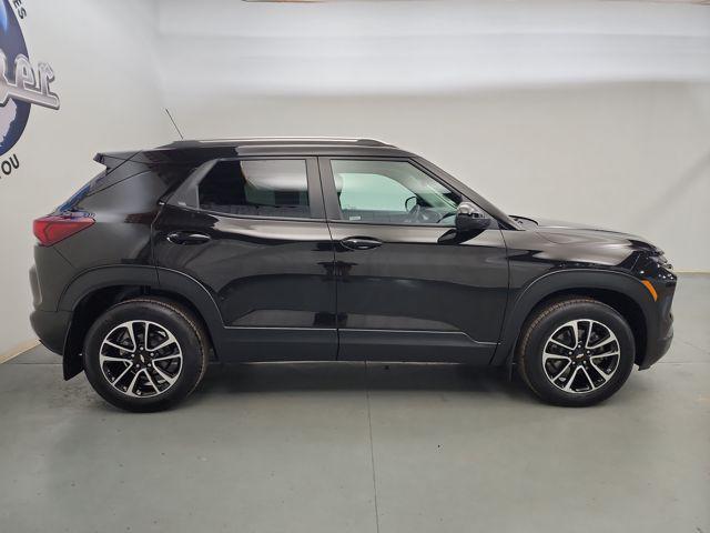 used 2025 Chevrolet TrailBlazer car, priced at $25,190
