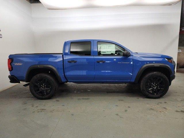 new 2025 Chevrolet Colorado car, priced at $44,515