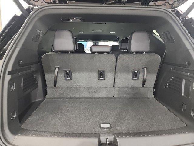 new 2025 Chevrolet Traverse car, priced at $50,440