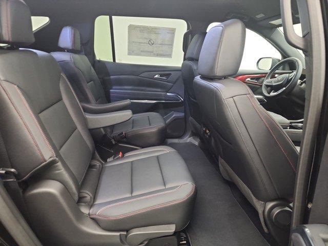 new 2025 Chevrolet Traverse car, priced at $50,440