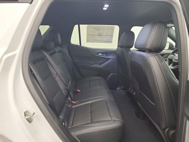 new 2026 Chevrolet Equinox car, priced at $34,370