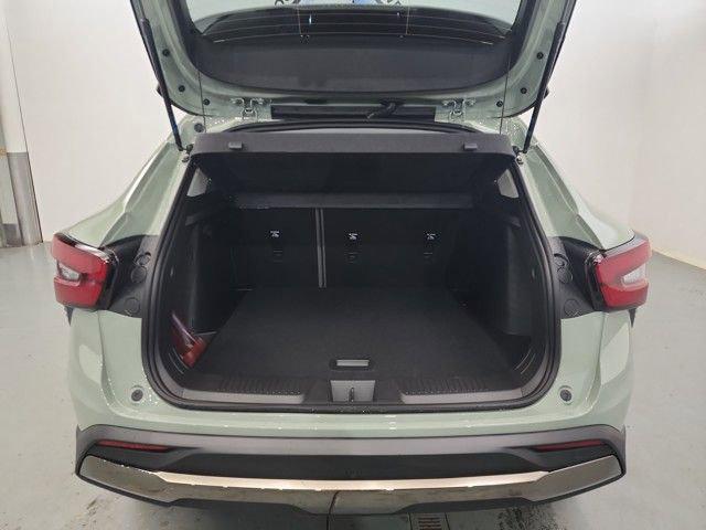 new 2025 Chevrolet Trax car, priced at $27,835