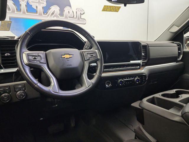 used 2022 Chevrolet Silverado 1500 car, priced at $37,990