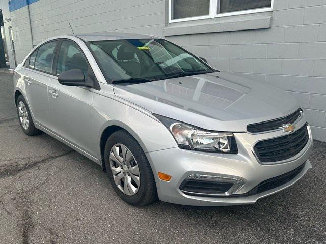 used 2015 Chevrolet Cruze car, priced at $9,490