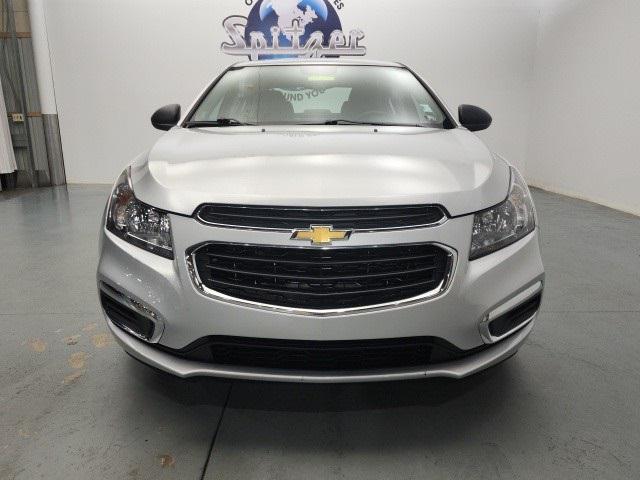 used 2015 Chevrolet Cruze car, priced at $9,490