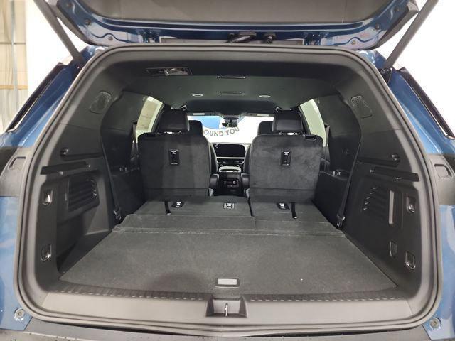 new 2026 Chevrolet Traverse car, priced at $46,640