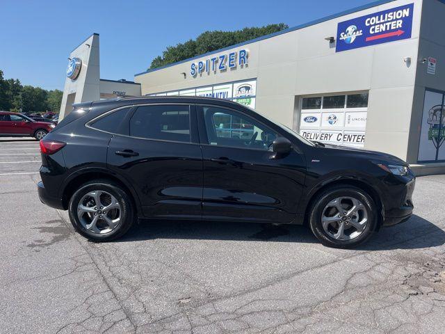 used 2024 Ford Escape car, priced at $25,990