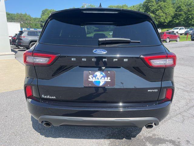 used 2024 Ford Escape car, priced at $25,990