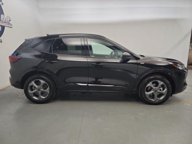 used 2024 Ford Escape car, priced at $24,990