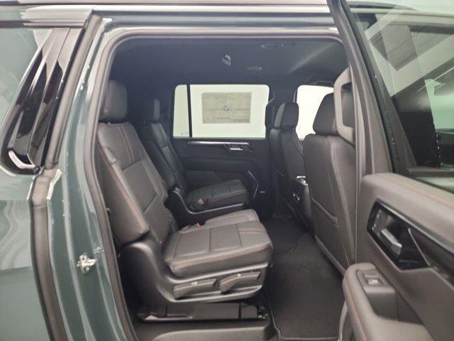 new 2025 Chevrolet Suburban car, priced at $78,810