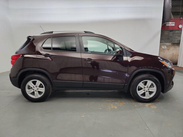 used 2022 Chevrolet Trax car, priced at $19,290