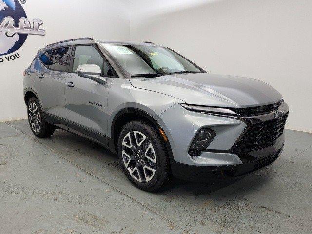 new 2025 Chevrolet Blazer car, priced at $48,965