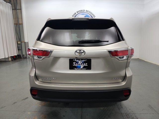 used 2014 Toyota Highlander car, priced at $13,490