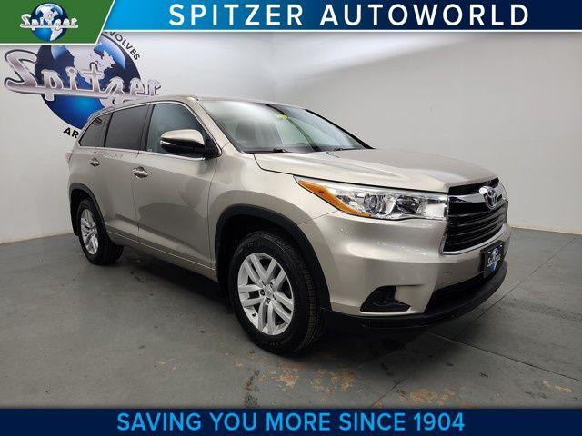 used 2014 Toyota Highlander car, priced at $13,490