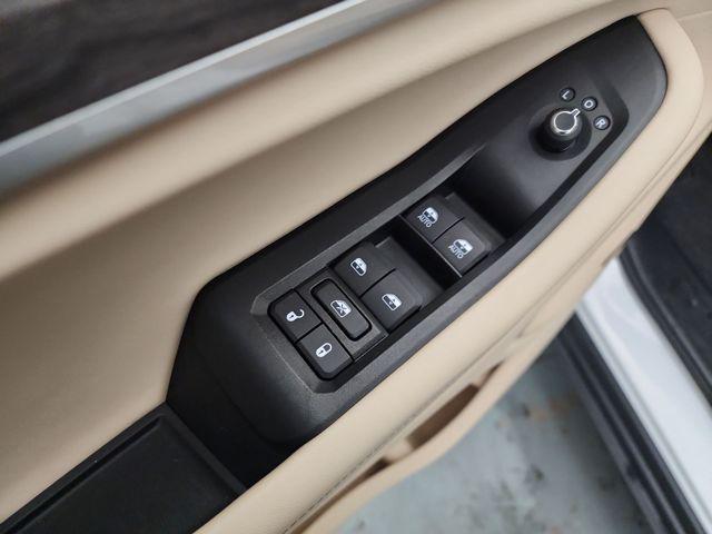 used 2021 Jeep Grand Cherokee L car, priced at $27,290