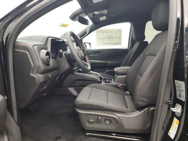 new 2025 Chevrolet Colorado car, priced at $39,555