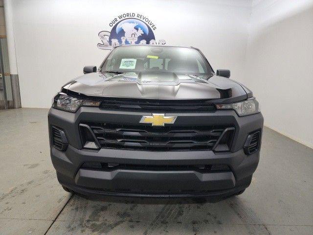 new 2025 Chevrolet Colorado car, priced at $39,555