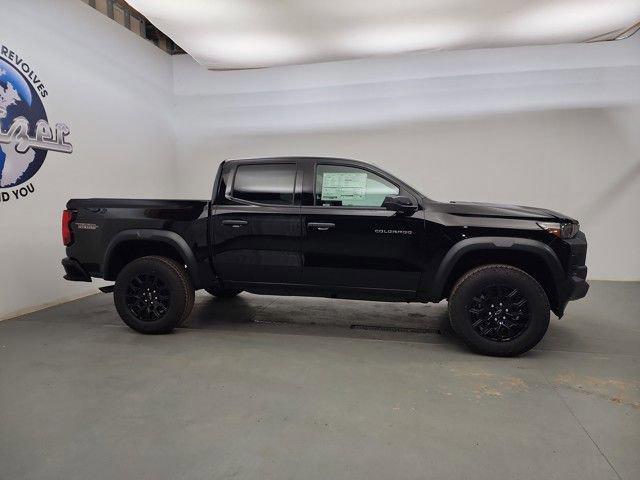 new 2025 Chevrolet Colorado car, priced at $44,940
