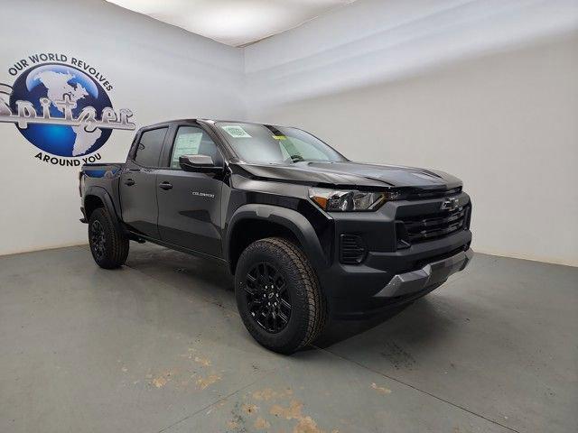 new 2025 Chevrolet Colorado car, priced at $44,940
