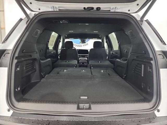 new 2026 Chevrolet Traverse car, priced at $44,165