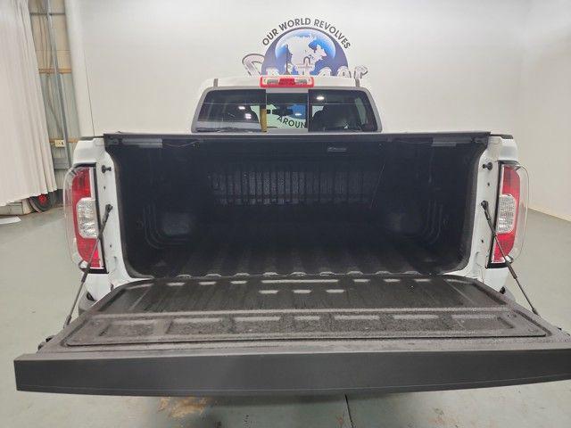 used 2022 GMC Canyon car, priced at $35,490