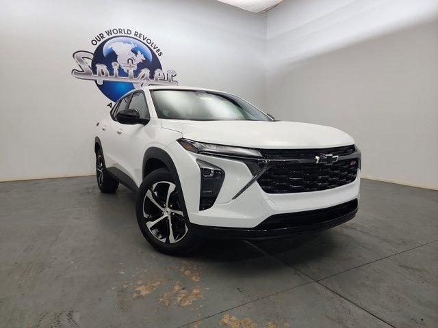 new 2025 Chevrolet Trax car, priced at $25,350