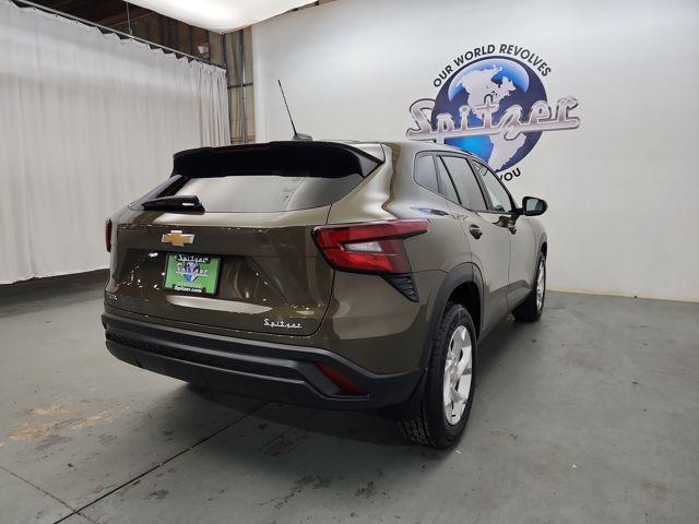 used 2024 Chevrolet Trax car, priced at $21,490