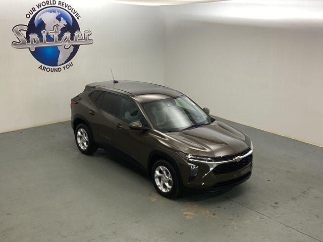 used 2024 Chevrolet Trax car, priced at $21,490