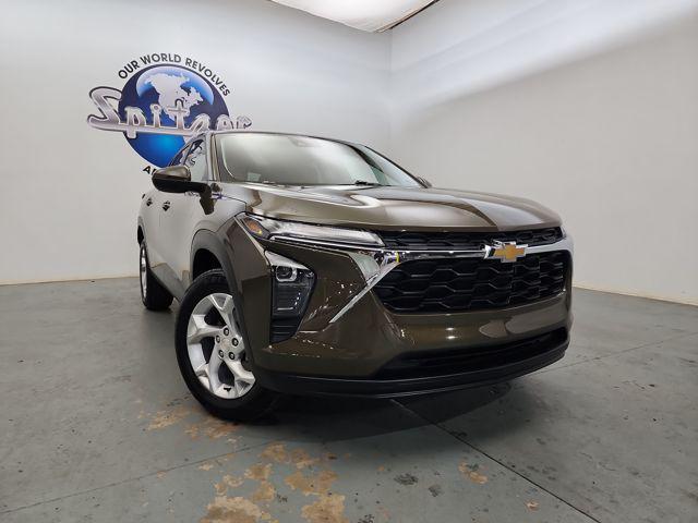 used 2024 Chevrolet Trax car, priced at $21,490