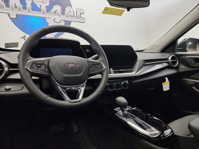 new 2025 Chevrolet Trax car, priced at $27,335